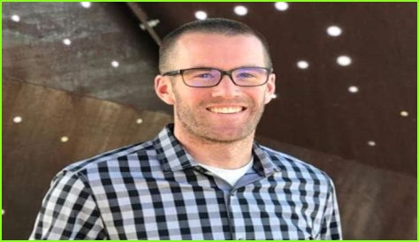 Brandon Gilles Obituary: Remembering a Life