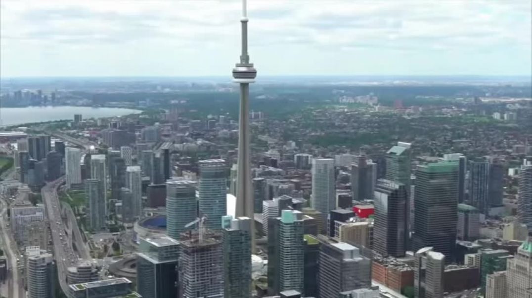 ⁣Why Toronto Isn't the Capital of Canada